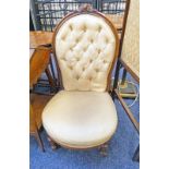 19TH CENTURY WALNUT BUTTON BACK LADIES CHAIR ON TURNED SUPPORTS 90 CM TALL