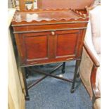 EARLY 20TH CENTURY MAHOGANY BEDSIDE CABINET WITH FALL FRONT & GALLERY TOP 77CM TALL