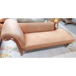 19TH CENTURY OAK FRAMED CHAISE LONGUE ON TURNED SUPPORTS Condition Report: Frame