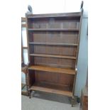 EARLY 20TH CENTURY OAK OPEN BOOKCASE WITH CARVED DECORATION - 212CM TALL