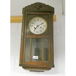 EARLY 20TH CENTURY OAK ARTS & CRAFTS STYLE WALL CLOCK