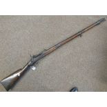 19TH CENTURY BREECH LOADING SNIDER RIFLE, WITH STEEL BARREL, FLIP-UP REAR SIGHT,