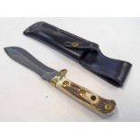 DAMASCUS STYLE BLADED HUNTING KNIFE WITH 15.