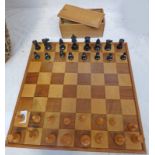 CHESS BOARD & CHESS SET Condition Report: King is 7.5cm tall.