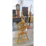 MINIATURE SPINNING WHEEL