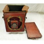 THE "CHALLENGE" SINGLE PLATE MAHOGANY CAMERA BY J.