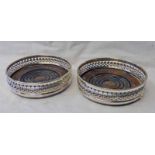 PAIR OF SILVER WINE SLIDES WITH PIERCED DECORATION,