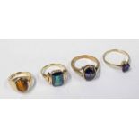 2 X 9CT GOLD RINGS & 2 RINGS MARKED 9CT. TOTAL WEIGHT 9.