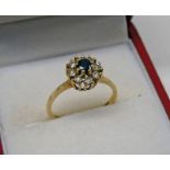 9CT GOLD SAPPHIRE & DIAMOND CLUSTER RING Condition Report: Ring size - L