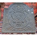 18TH OR EARLY 19TH CENTURY CAST IRON FIRE BACK,