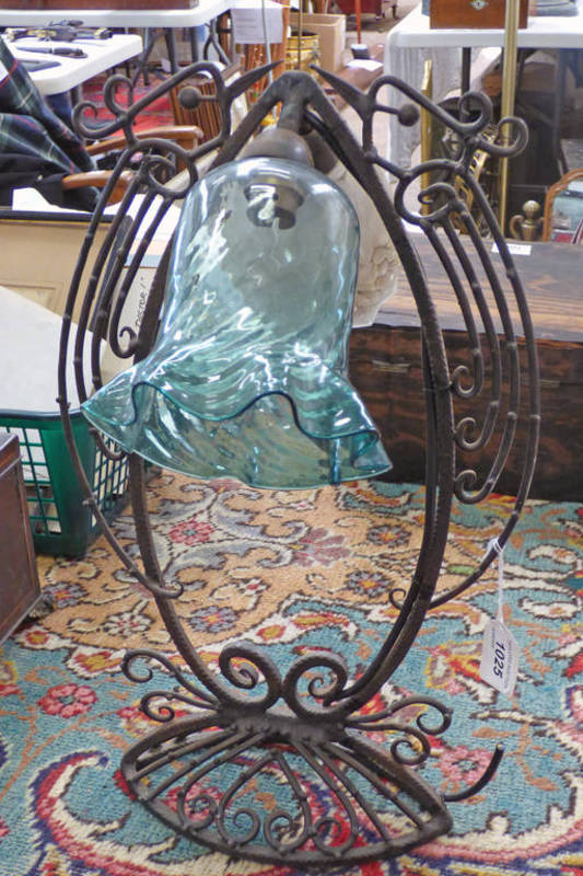 ARTS & CRAFTS STYLE CAST IRON LAMP BASE WITH 2 SHADES 46CM TALL Condition Report: