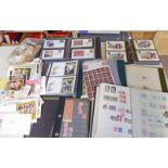 GOOD SELECTION OF GB STAMPS WITH STOCKBOOKS, ALBUMS, MINT AND USED ISSUES IN BLOCKS, BENHAM COVERS,