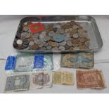 SELECTION OF VARIOUS UK & WORLDWIDE COINS AND BANKNOTES TO INCLUDE, 1971 US HALF DOLLAR,
