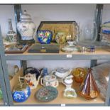 SELECTION OF PORCELAIN & CRYSTAL INCLUDING VASES,