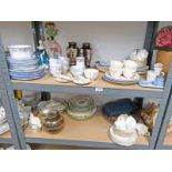 SELECTION OF VARIOUS PORCELAIN INCLUDING DOULTON FIGURE, STAFFORDSHIRE POTTERY FIGURE,