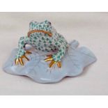 HEREND PORCELAIN GREEN & BLUE FROG - 7.5CM LONG Condition Report: In good condition.