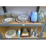 SELECTION OF PORCELAIN INCLUDING LLADRO FIGURES, VASES,