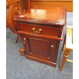 MAHOGANY BEDSIDE CABINET