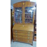 19TH CENTURY MAHOGANY BUREAU BOOKCASE THE DECORATIVE INLAID BOOKCASE TOP WITH 2 ASTRAGAL GLASS