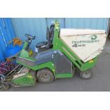 AMAZONE PROFIHIPPER (SP15 AHZ) YEAR 2015 ROAD REGISTERED OUT FRONT DECK MOWER 1.