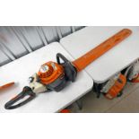 STHL HS2RC HEDGETRIMMER - YEAR 2017 2 STROKE PROFESSIONAL HEDGE TRIMMER WITH 30" DOUBLE SIDED BLADE