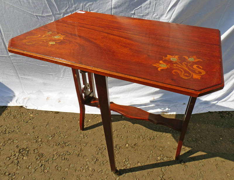 EARLY 20TH CENTURY ARTS & CRAFTS INLAID MAHOGANY SUTHERLAND TABLE 68CM TALL