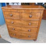 19TH CENTURY MAHOGANY BOW FRONT CHEST OF 2 SHORT OVER 3 LONG DRAWERS ON TURNED SUPPORTS 109 CM