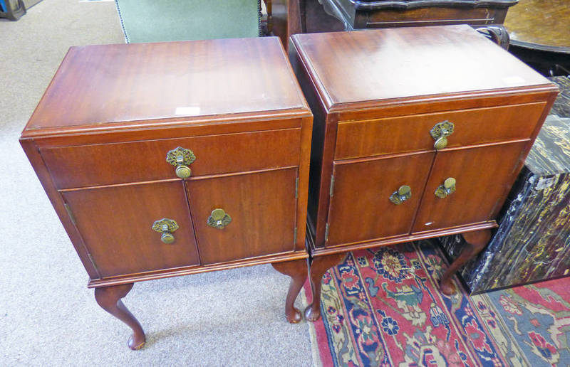 2 MAHOGANY CABINETS WITH SINGLE DRAWER OVER 2 PANEL DOORS ON SHAPED SUPPORTS Condition