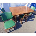 ART DECO WALNUT EXTENDING DINING TABLE & MATCHING SET OF 4 CHAIRS WITH GREEN LEATHER SEATS & BACKS