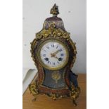 LATE 19TH/EARLY 20TH CENTURY BOULLE MANTLE CLOCK WITH WHITE ENAMEL DIAL 30CM TALL