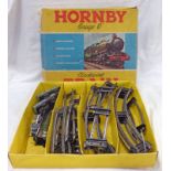 HORNBY 0 GAUGE NO 20 GOODS SET.