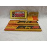 SELECTION OF DINKY TOYS ACCESSORIES INCLUDING 771 - INTERNATIONAL ROAD SIGNS, 593 ROAD SIGNS,