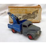 DINKY TOYS 25 X - BREAKDOWN LORRY.