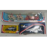 THREE CORGI TOYS MODELS INCLUDING 41-1902 STATE LANDAU- THE QUEENS SILVER JUBILEE 1977,