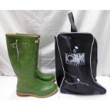 ROYAL HUNTER WELLY BOOTS SIZE 10 (44) Condition Report: Leather and metal studded