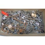 LARGE COLLECTION OF 19TH & 20TH CENTURY KEYS