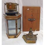 BRASS SHIPS WARDROOM LIGHT SIGNED "ALDERSON & GAYLE LTD, BIRMINGHAM, 1941" WITH 3 GLASS PANELS,