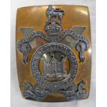 KINGS OWN SCOTTISH BORDERERS OFFICERS SHOULDER BELT PLATE WHITE METAL MOUNTS ON RECTANGULAR GILT