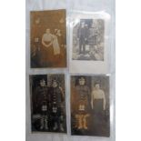 LOT WITHDRAWN 4 POSTCARDS OF TWO GORDON HIGHLANDER SOLDIERS (POSSIBLY BROTHERS) WITH FAMILY,