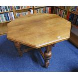 19TH CENTURY OAK OCTAGONAL CENTRE TABLE WITH TURNED SUPPORTS 106CM WIDE X 76CM TALL