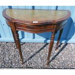LEATHER TOPPED MAHOGANY SIDE TABLE WITH REEDED SUPPORTS 76CM TALL X 82CM WIDE