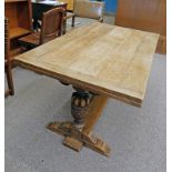 EARLY 20TH CENTURY ART DECO STYLE OAK EXTENDING TABLE WITH BALUSTER CARVED SUPPORTS,