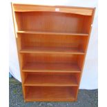 20TH CENTURY MAHOGANY BOOKCASE WITH 5 SHELVES 148 X 90 X 28 CM Condition Report: