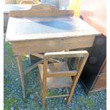 EARLY 20TH CENTURY DESK WITH LIFT UP TOP AND A SMALL OAK CHAIR