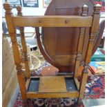 LATE 19TH CENTURY OAK STICK STAND ON SQUARE SUPPORTS - 76 CM