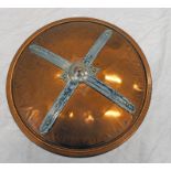 REPRODUCTION CELTIC-SHIELD, 49 CM DIAMETER, COPPER DOMED BODY,