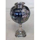LATE 19TH OR EARLY 20TH CENTURY JAPANESE SILVER GLOBULAR VASE ON A RING TURNED COLUMN TO A CIRCULAR