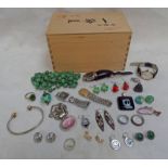 SELECTION OF COSTUME JEWELLERY, WATCHES, ETC INCLUDING LADIES OMEGA WRISTWATCH,