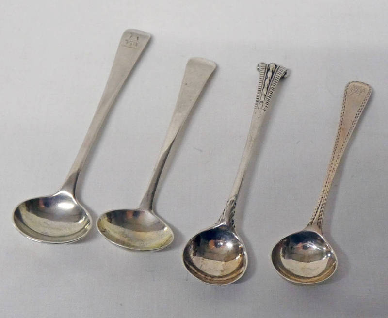 LOT WITHDRAWN - 4 SILVER SALT SPOONS, LONDON 1802, 1821,