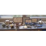 SELECTION OF SILVER PLATED WARE INCLUDING CASED 3 PIECE CRUET SET, 3 PIECE TEASET, CASED SERVERS,
